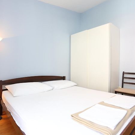 Apartments By The Sea Nemira, Omis - 17039 Tice Room photo