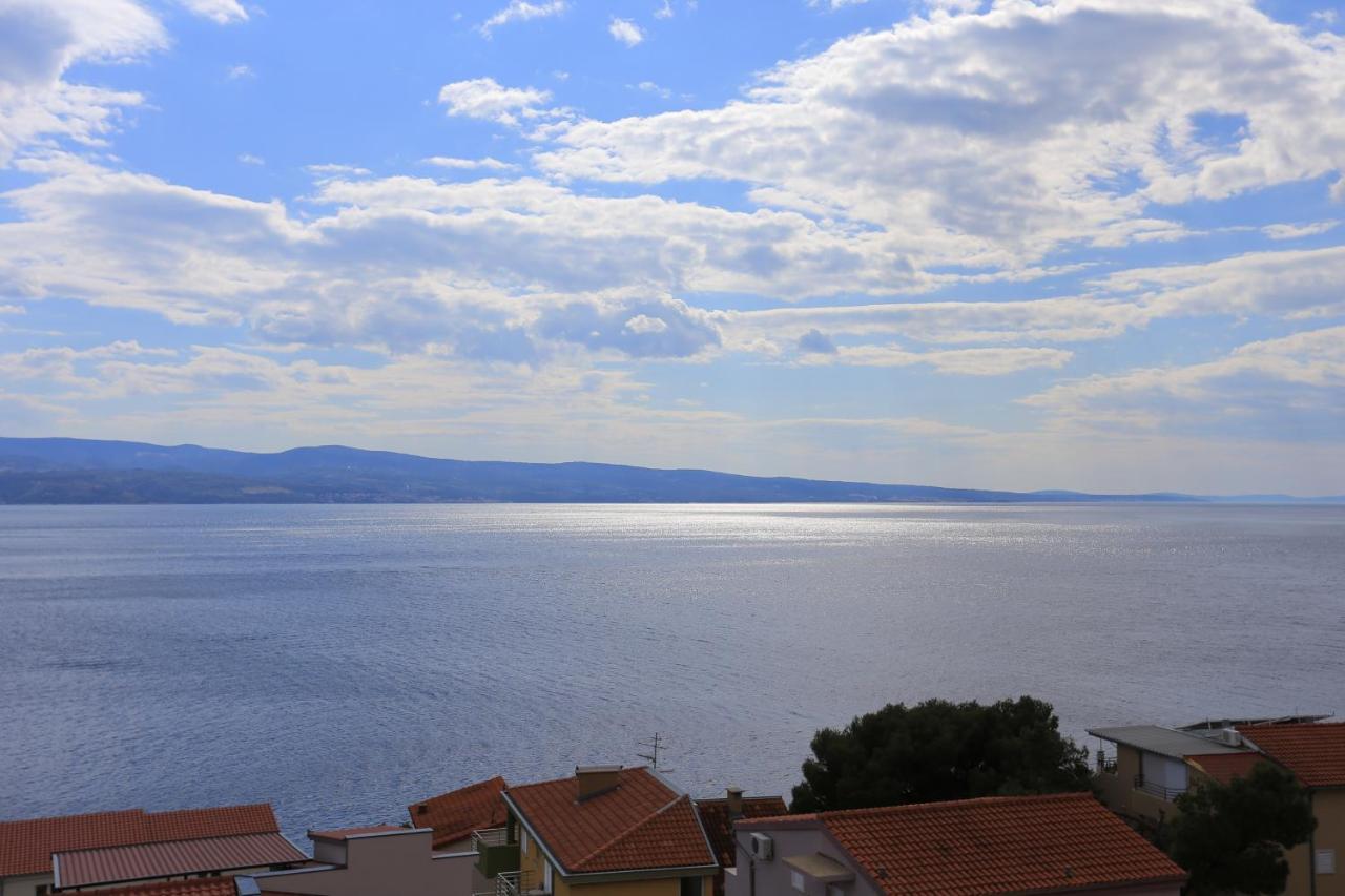 Apartments By The Sea Nemira, Omis - 17039 Tice Exterior photo